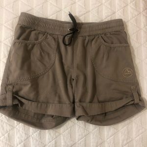 La Sportiva shorts